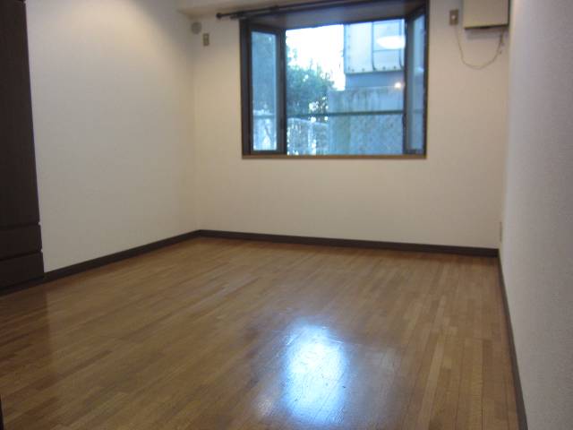 内装４