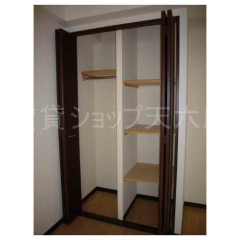 内装５