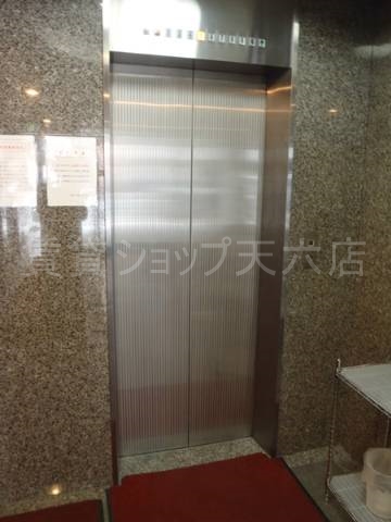 ロビー