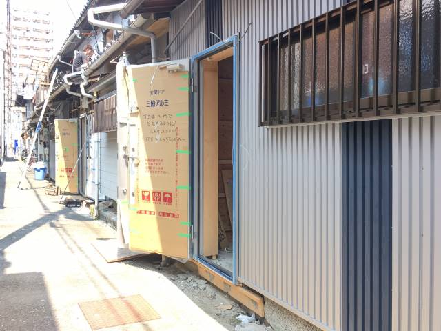 建物外観