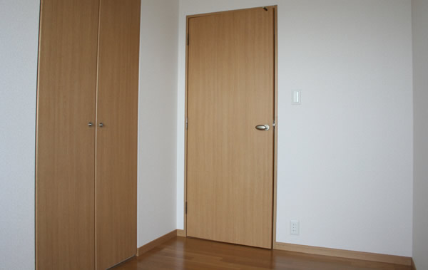 内装４